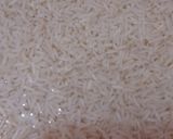 A picture of step 1 of Matar pulao.
