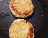 Foto del paso 1 de la receta: Hamburguesas de pollo napolitana con un toque de jengibre y ají!