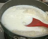 सूजी गुलाब के लडू रेसिपी चरण 2 फोटो