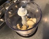 Une image de l'étape 3 de « Tartinade » ail, herbes aromatiques et parmesan.
