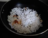 A picture of step 2 of Sago pearls.
