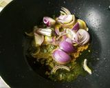 A picture of step 3 of Chicken Dakbunglow served with Gondhoraj fish pulao.