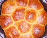 A picture of step 7 of Garlic Brown buns.