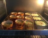 Foto langkah ke 6 dari resep Pandan Chiffon Cupcake.