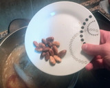 Foto del paso 4 de la receta: Cinta de lomo de cerdo con salsa de cebolla y almendras en olla