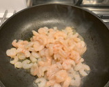 Foto del paso 3 de la receta: Calabacines rellenos de gambas, merluza y verduras