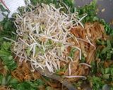 Foto langkah ke 4 dari resep Tumis Kwetiaw.