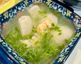 Hình bước làm 3 của món Canh khoai sọ rau mầm nấu tôm nõn