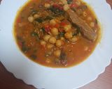 Foto del paso 8 de la receta: Potaje de garbanzos con espinacas y secreto ibérico