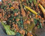 Foto langkah ke 5 dari resep Nasi Bakar Tongkol Kemangi.