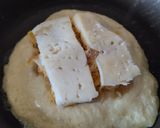 Foto del paso 3 de la receta: Arepa de yuca y mazorca rellenas de pollo y queso🫓🌽🥯!!!
