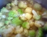 Foto del paso 2 de la receta Sopa de brócoli con almejas