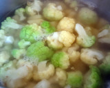 Foto del paso 2 de la receta: Sopa de brócoli con almejas