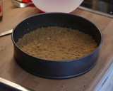 Foto del paso 2 de la receta: Tarta de queso fácil (+base de galleta)