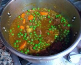 Foto del paso 7 de la receta: Ternera en salsa de especias y guisantes