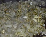 Foto del paso 3 de la receta: Pechugas al ajillo y nuez