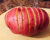 Foto del paso 1 de la receta: Papas 🥔 rellenas al horno “Hasselback”