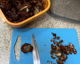 不用擔心鍋底燒焦的微波爐版本 肉桂棗椰醬（+柚子、桃子酒）的食譜步驟1照片