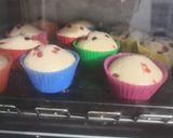 વેનીલા મફીન્સ (Vanilla Muffins Recipe In Gujarati) રેસીપી સ્ટેપ6ફોટો