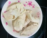 Hình bước làm 2 của món Miến trộn gà xé