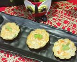 A picture of step 4 of Egg Muffin.