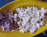 A picture of step 3 of Achari Masala paneer stuffed chole paratha.