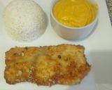 Foto del paso 17 de la receta: Filete de pescado encebollado acompañado de puré de camote y arroz blanco a lo Carmelita