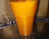 صورة لخطوة 3 من وصفة عصير ميكس برتقال 🍊 وجزر 🥕 وخوخ 🍑