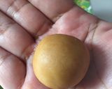 A picture of step 3 of Marie biscuit gulab jaman.