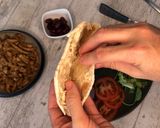 A picture of step 5 of Chicken Gyros in Pita Bread.
