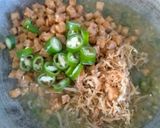Foto langkah ke 6 dari resep Oseng Tempe Teri Cabe Hijau.