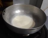 A picture of step 1 of Upma.