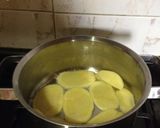 A picture of step 7 of Persian Adas Polo(lentil and rice).