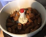 Une image de l'étape 2 de Compote de sorcière aux ongles (prunes du jardin et amandes).