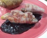 Foto del paso 3 de la receta: Rollitos de cerdo en salsa de arándanos con vino tinto