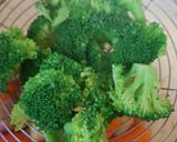 Foto del paso 4 de la receta: Verduras a la mantequilla y limón