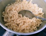 Foto langkah ke 5 dari resep Mie Goreng (homemade seasoning powder).