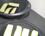 Foto del paso 2 de la receta: Calabacín relleno de atún (Thermomix)