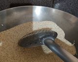 A picture of step 1 of Rawa Halwa.