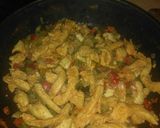 Foto del paso 4 de la receta: Fajitas de pollo con verduras (salsa de yogur/salsa de frambuesas)