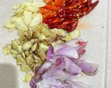 Foto langkah ke 3 dari resep Tumis sayur tombak kencur.