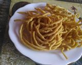 A picture of step 1 of Sev gur ke ladoo.