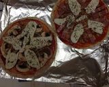 Foto del paso 4 de la receta: Pizzas con base de tortita de fajita integral!!