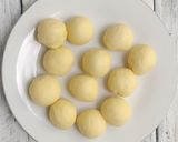 Foto langkah ke 5 dari resep Pia Ubi Kuning.