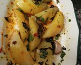 Une image de l'étape 2 de Potatoes aux herbes aromatiques.