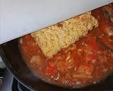 Foto langkah ke 4 dari resep Mie Sarden Bakso.