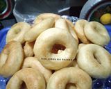 Foto langkah ke 3 dari resep Donat Empuk Tanpa Kentang.
