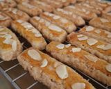Foto langkah ke 5 dari resep Almond Cookies.