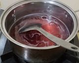 Foto langkah ke 3 dari resep Pudding Strawberry Selasih.