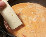 Foto del paso 3 de la receta: PAPAS CHORREADAS CON QUESO INCREÍBLE SABOR!